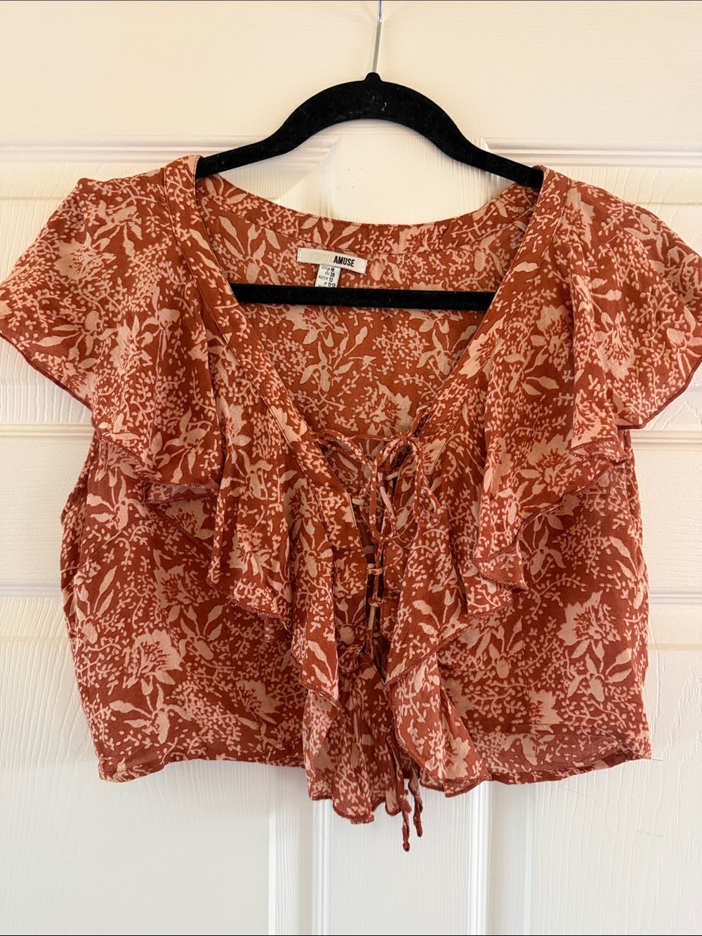 Amuse Society Rust Floral Lace-Up Ruffle Crop Top